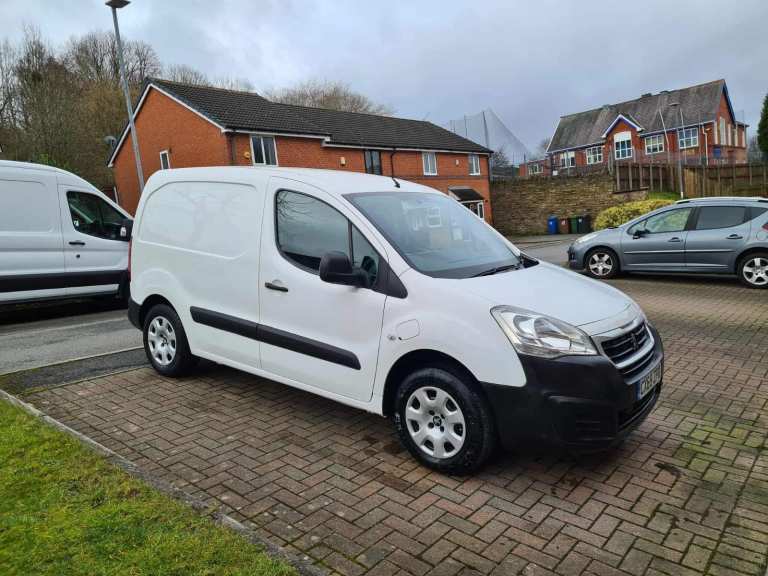 2019 PEUGEOT PARTNER, ELECTRIC Panel Van, 69 PLATE, FULL SERVICE HISTORY