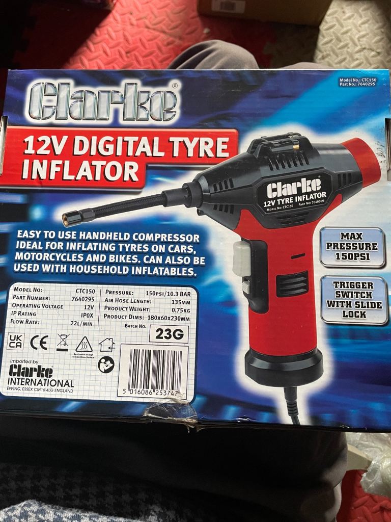 12V digital tyre inflator 