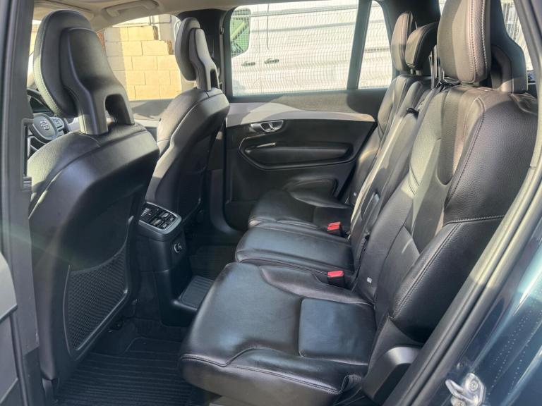 2017 Volvo XC90 2.0 T8 Hybrid Momentum Pro 5dr Geartronic ESTATE PETROL/ELECTRIC Automatic