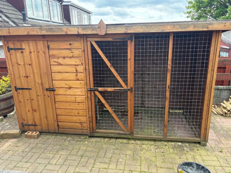 Dog kennel