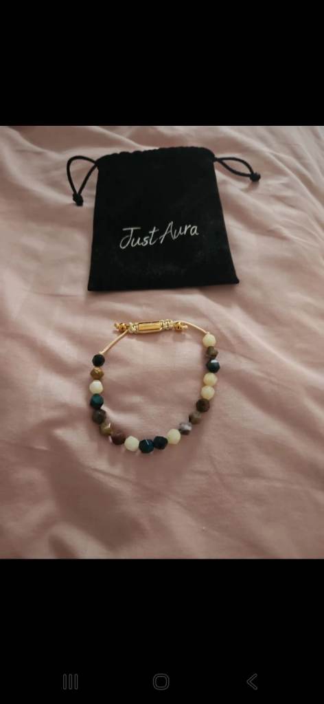 Just aura braslet 