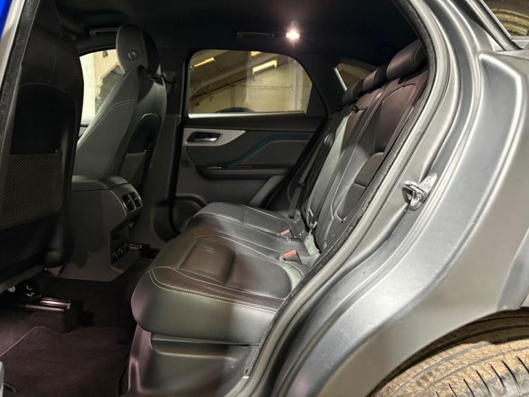 2017 Jaguar F-Pace 2.0 D180 R-Sport AWD Euro 6 (s/s) 5dr ESTATE Diesel Manual