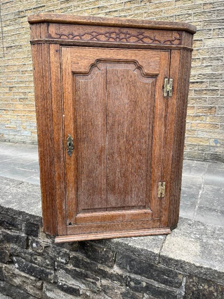 Old Wooden Corner Cabinet - Restoration Project