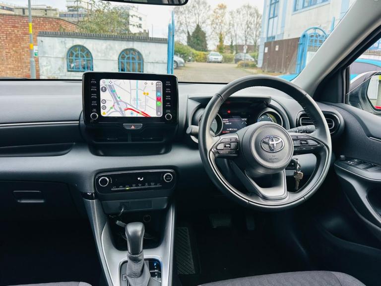 2022 Toyota Yaris 1.5 Hybrid Design 5dr CVT HATCHBACK PETROL/ELECTRIC Automatic