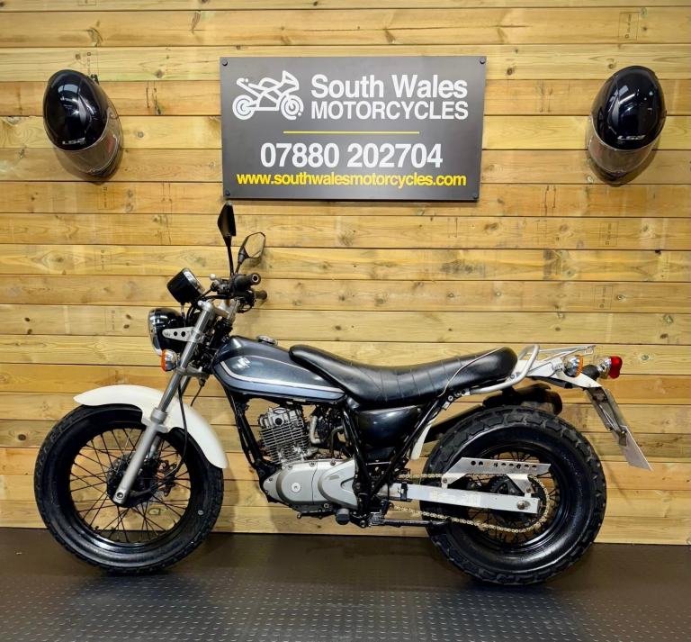 Suzuki RV 125 Van Van / 2008 (57) model / covered 25.8k miles 