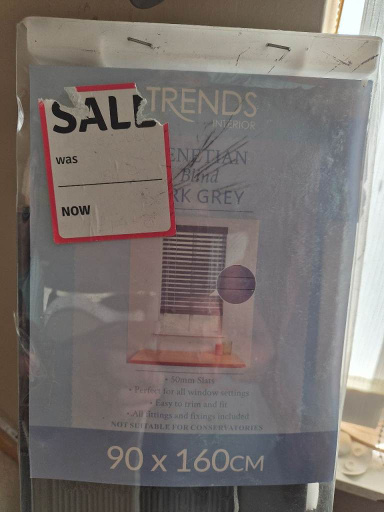 New Trends Venetian Blind – Dark Grey, 90 x 160cm