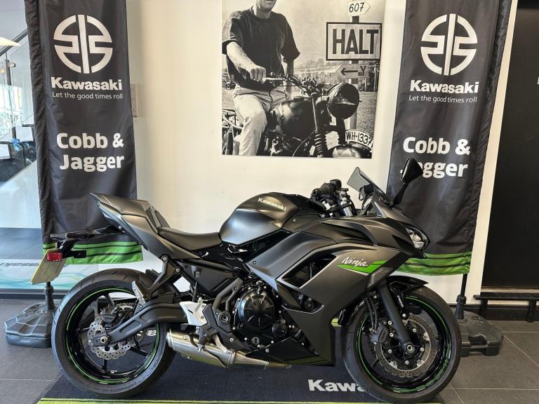 KAWASAKI NINJA 650-613 MILES-SINGLE SEAT COWL