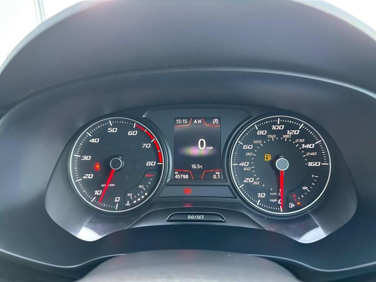 2020 SEAT Leon 1.5 TSI EVO FR Euro 6 (s/s) 5dr HATCHBACK Petrol Manual