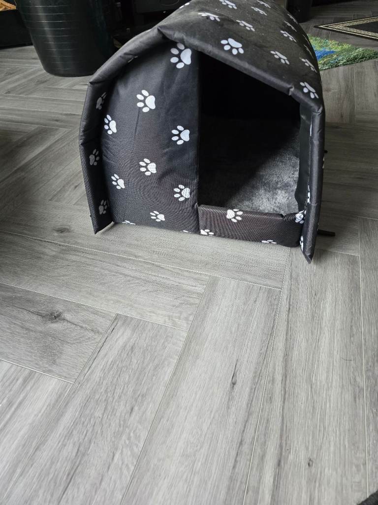 Pet shelter