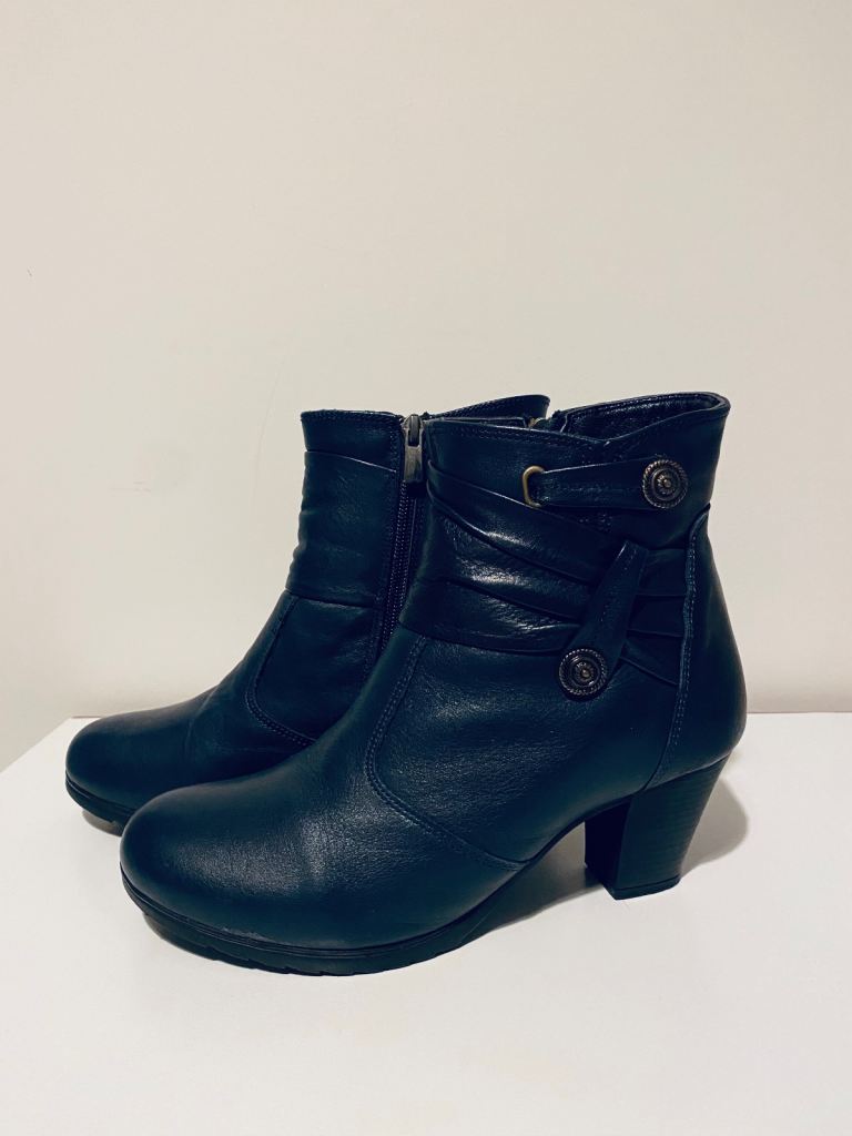 Women's Blue Leather Ankle Boots –ex next  Good Condition