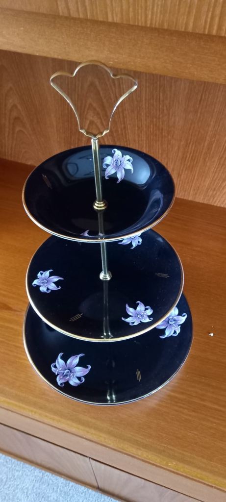 Orchid Palissy Vintage Cake Stand 