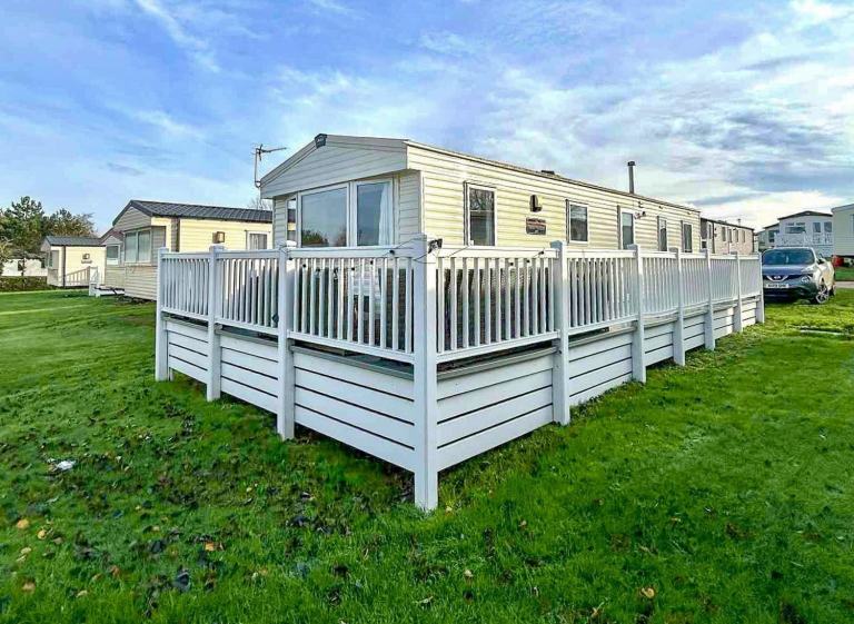 ABI New Horizon 2021 static caravan at Haven Allhallows, Kent. 3 bedrooms. Deck