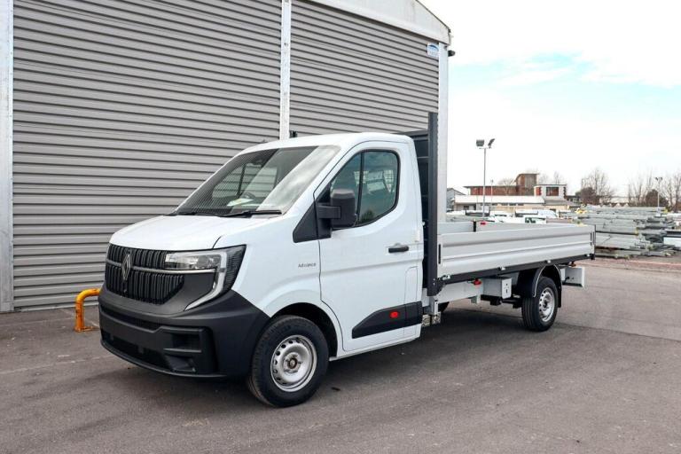 2026 Renault Master LL35dCi 150 Advance Long Wheel Base Dropside Brand New & Unregistered Dropsid...