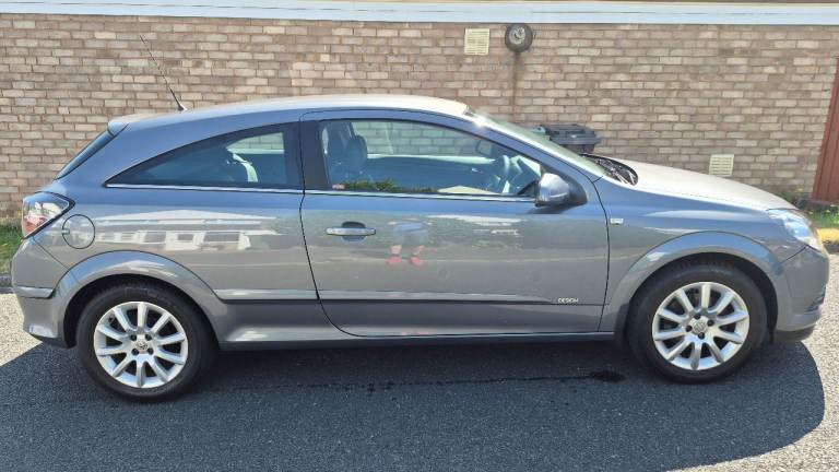 Astra Design 1.6 petrol, 58k,3 door Excellent Condition 