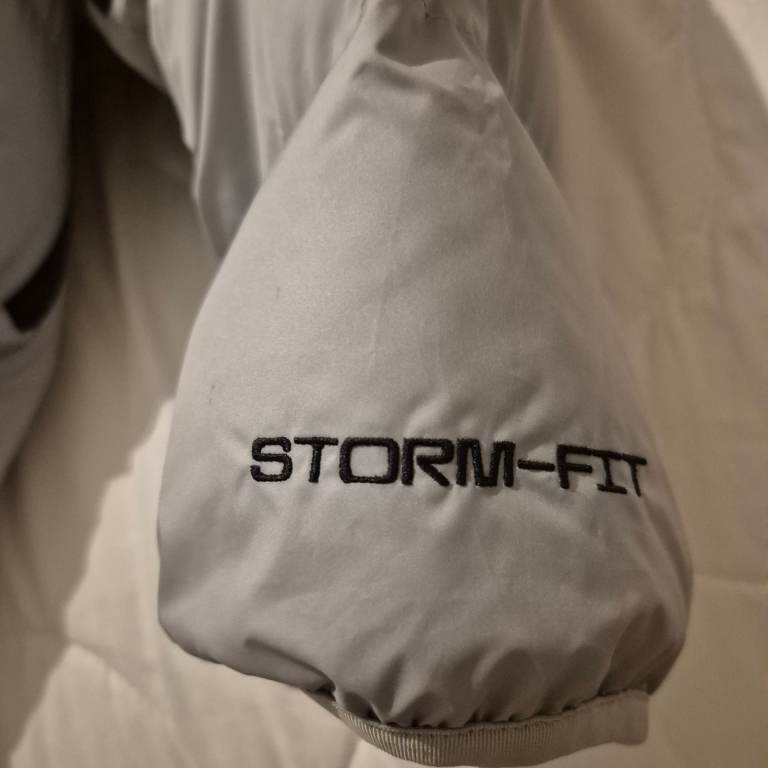 Nike airmax puffer jacket 