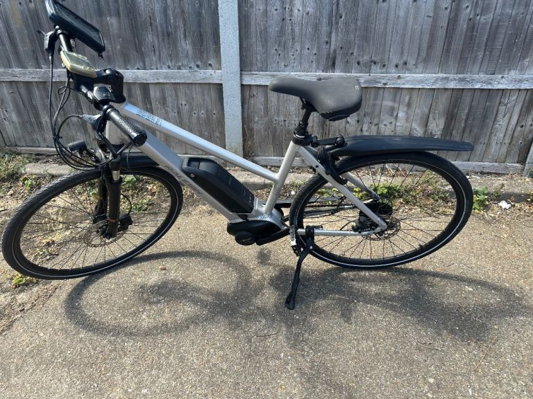 Raleigh Motus Grand Tour Hybrid Electric Bike / Ebike – Excellent Condition