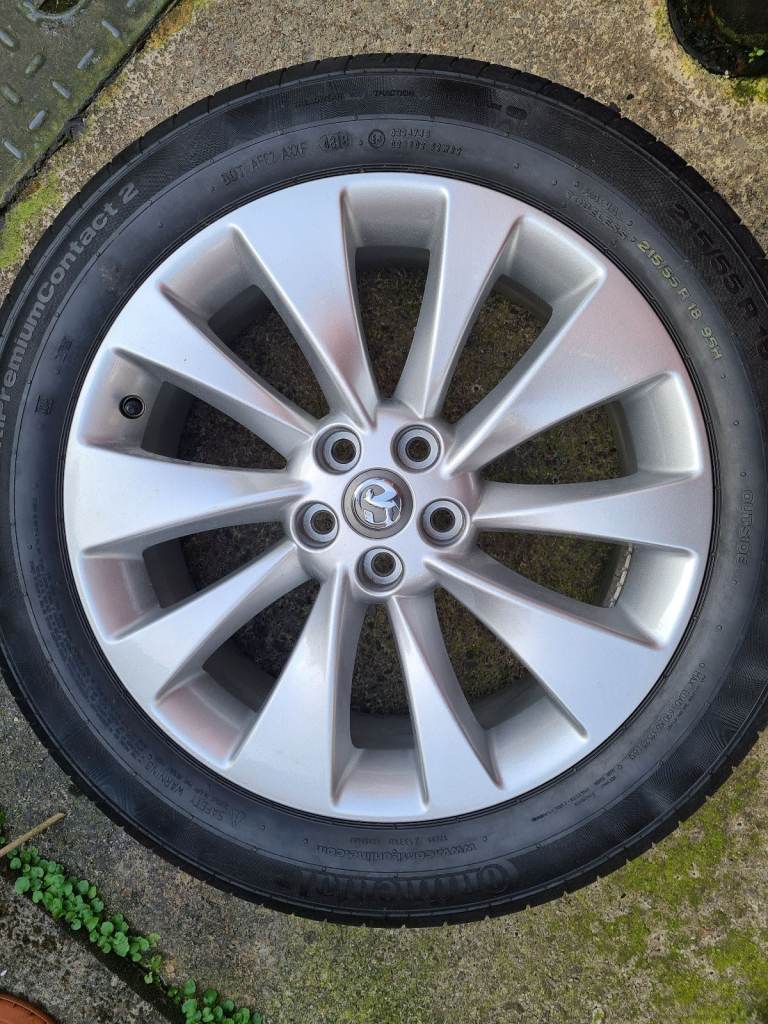 image for 2019 Mokka X Elite new alloy and tyre