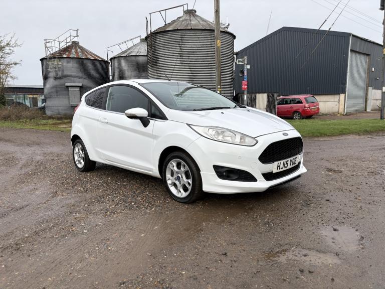 2015 Ford Fiesta 1.25 82 Zetec 3dr HATCHBACK Petrol Manual