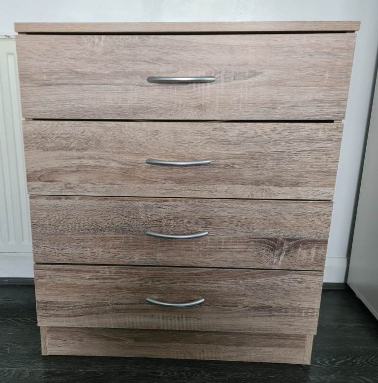 image for Light oak chest of 4 drawers 
