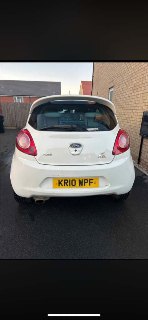 Ford, KA, Hatchback, 2010, Manual, 1242 (cc), 3 doors