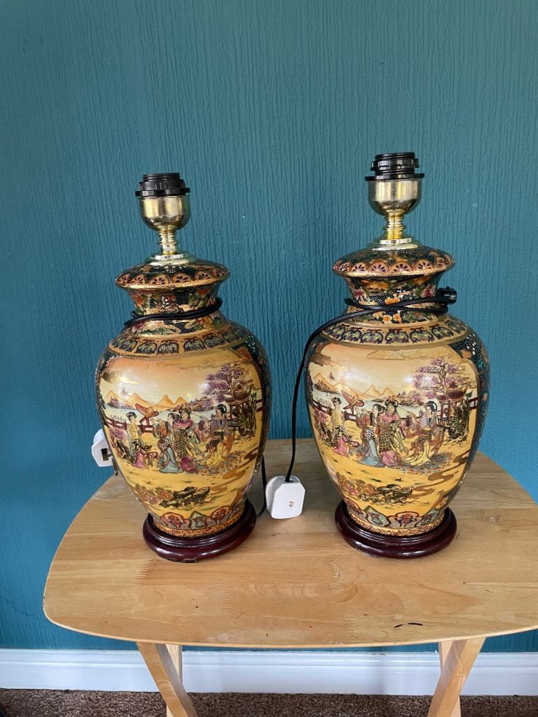 Pair of Chinese table lamps