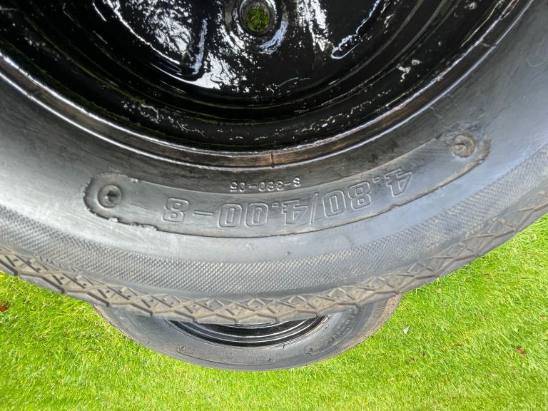 2x Trailer wheels with good tyres for sale.