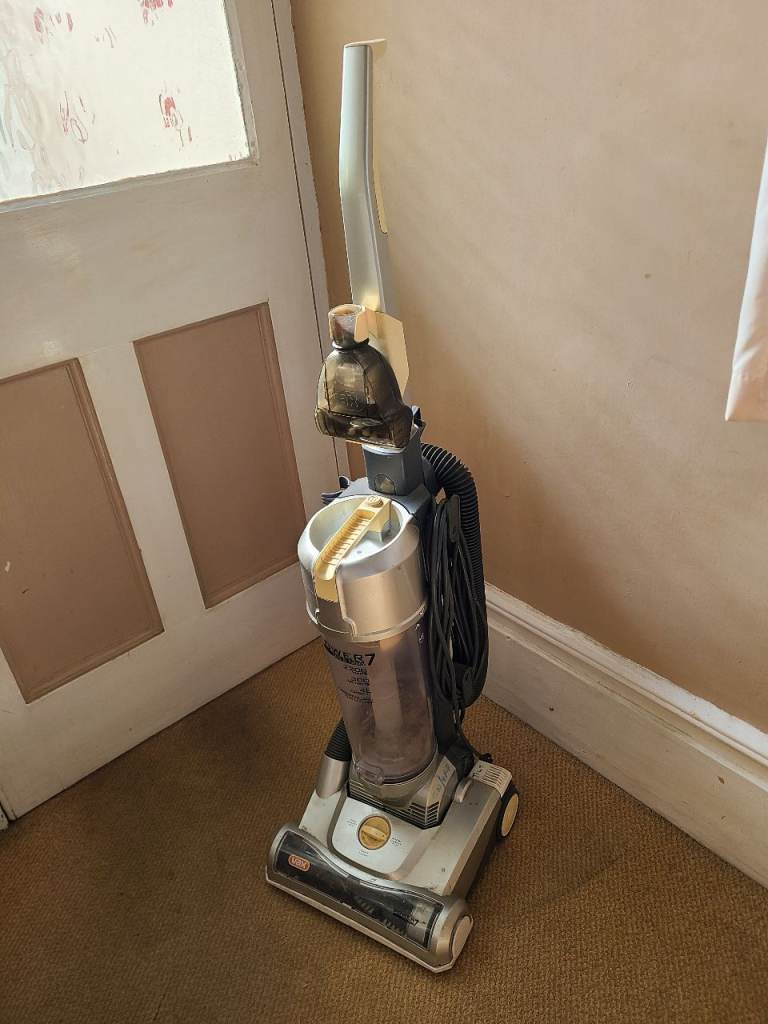Vax Power 7 Upright Vacuum Cleaner – Fair Condition