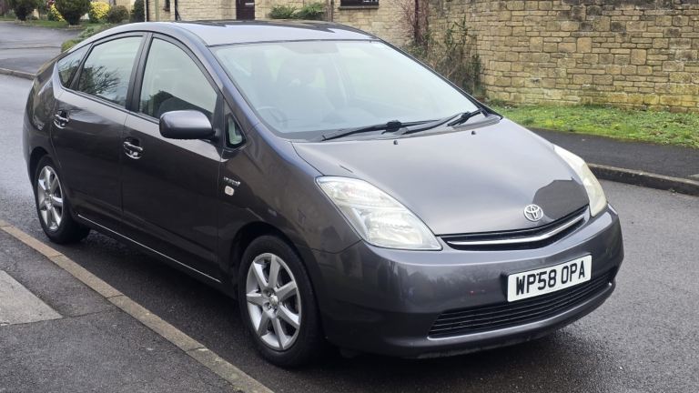 Toyota Prius 1.5 Hybrid Automatic 