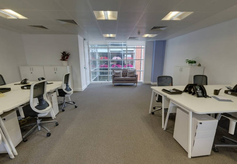 *Waterloo* Private Offices: 5 to 55 desks | Serviced Office to Rent in SE1