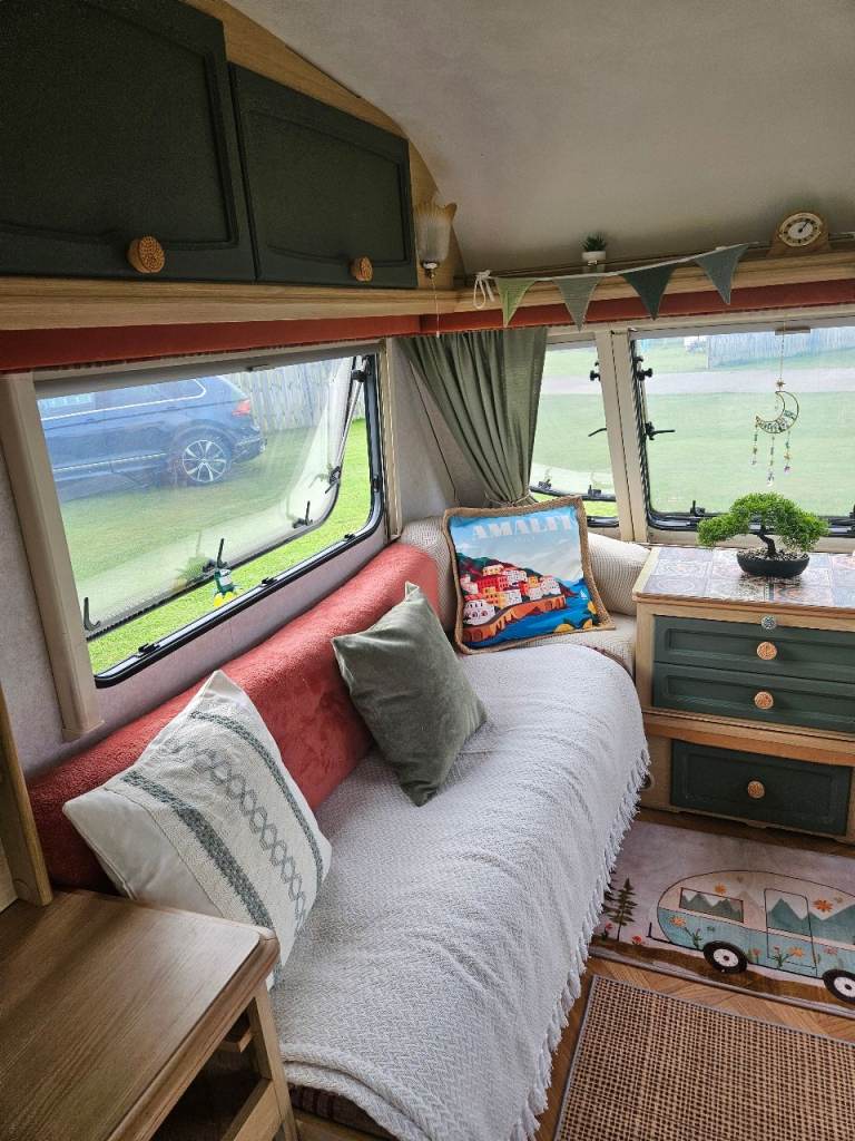 Beautiful Vintage Caravan