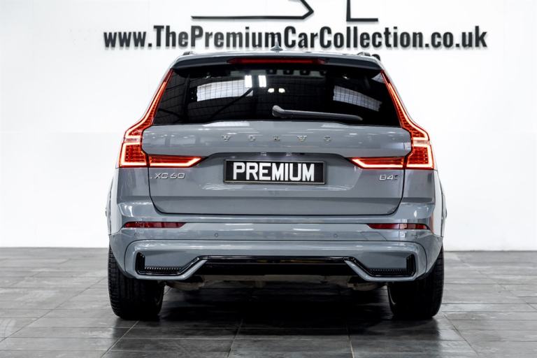 2022 Volvo XC60 2.0 B4D R DESIGN Pro 5dr AWD Geartronic ESTATE DIESEL Automatic