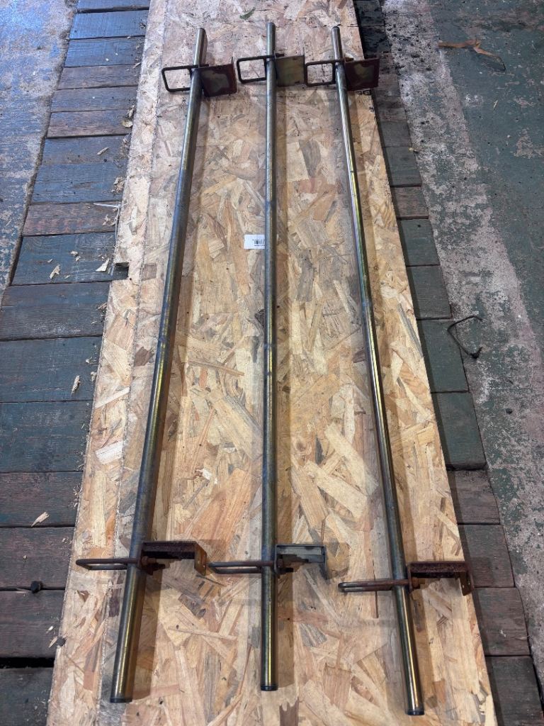 Transit custom roof bars