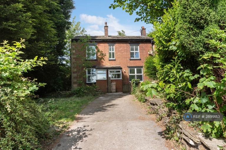 3 bedroom house in Higher Lomax Lane, Heywood, OL10 (3 bed) (#2899183)