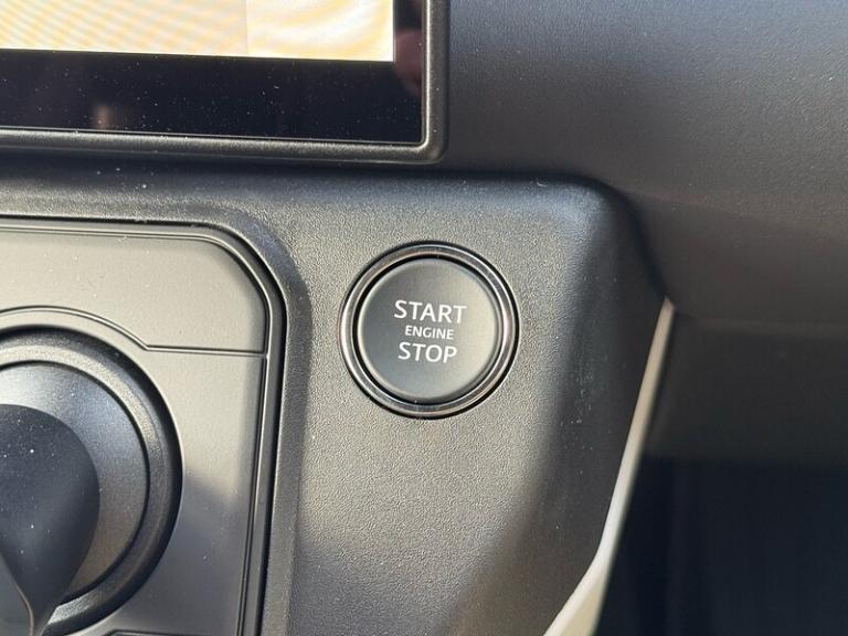 2025 Land Rover Defender 3.0 D250 Hard Top S Auto [3 Seat] PANEL VAN DIESEL Automatic