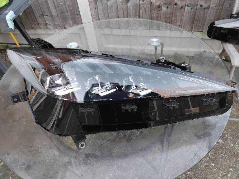 2025 MG4 o/s led headlight 