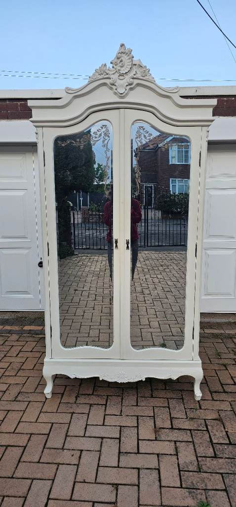 White French Style Mirrored Wardrobe