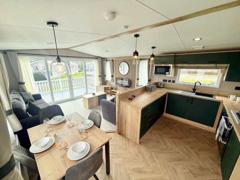 Own Your Own Holiday Home – In The Lovely Carlton Meres, Suffolk – 3 Bedroom Only 49,995!