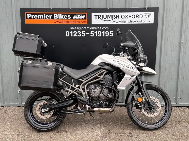 GORGEOUS 2018/18 TRIUMPH TIGER 800 XCA MOTORCYCLE