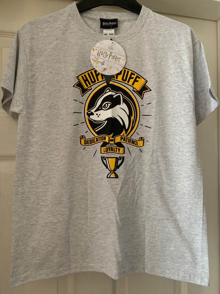 New Harry Potter Hufflepuff Grey T Shirt Age 9-11 Years IP1