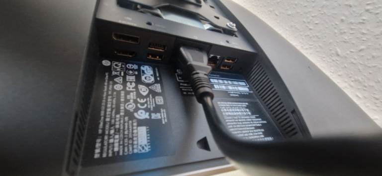 HP EliteOne 800 G3 All-in-One PC - 24