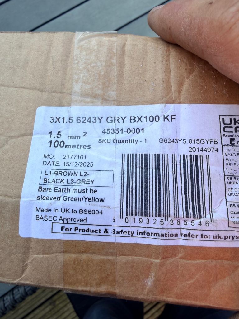 New 100m Grey Electrical Cable 3x1.5 6243Y