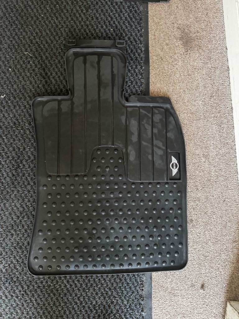 MINI FLOOR MATS