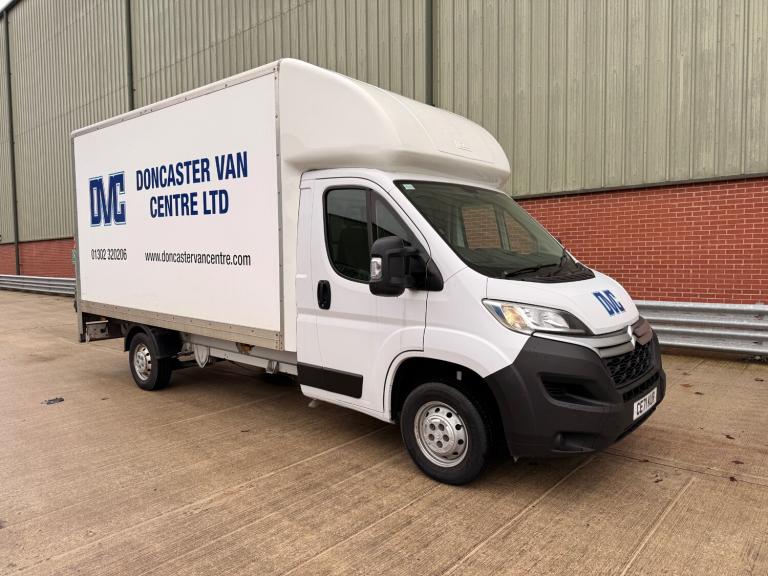 2021 Citroen Relay 2.2 BlueHDi Chassis Cab 140ps X Box van with tail lift 2021 71 Plate CHASSIS C...