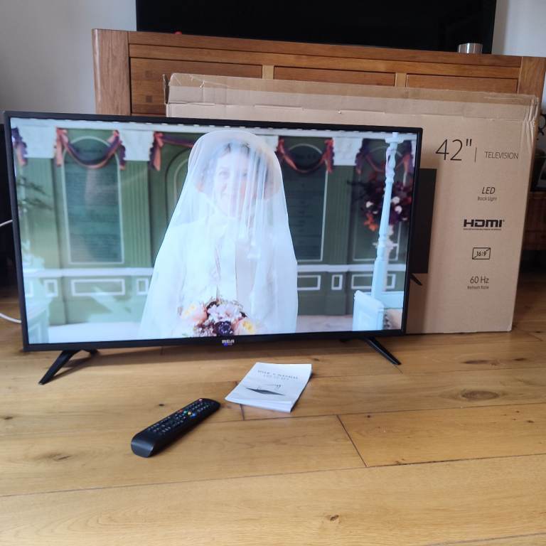 RCA 42" LED 1080P 60Hz TV, Freeview, HDMI, SCART, non-smart TV RB42FD1