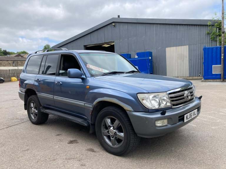 2006 Toyota Land Cruiser AMAZON VX 4.2 TD AUTO (CHOICE OF 2 SIMILAR TRUCKS) 