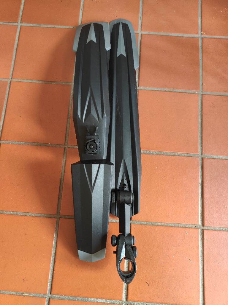 Halfords Front and Rear Mountain Bike and Hybrid Mudguards 