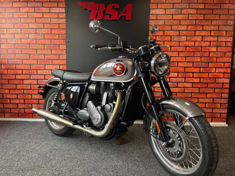 BSA Gold Star 650cc Classic Motorcycle Silver Sheen Legacy
