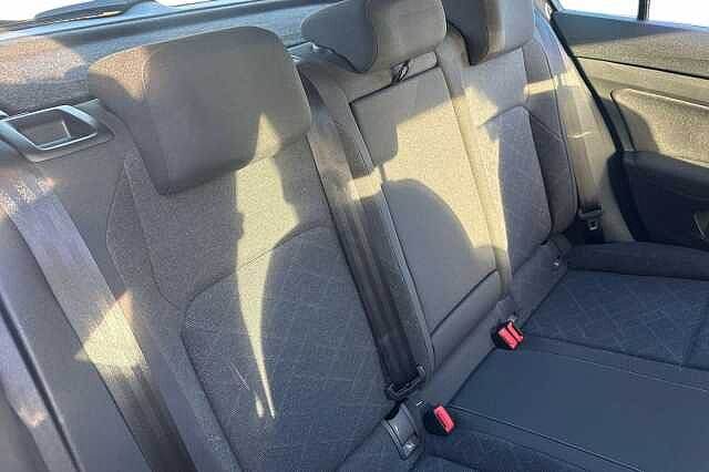 2020 Volkswagen Golf 1.5 TSI Life 5dr Hatchback Petrol Manual