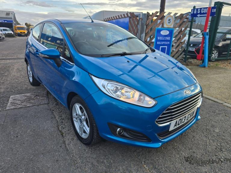2013 Ford Fiesta 1.25 Zetec Euro 5 3dr HATCHBACK Petrol Manual