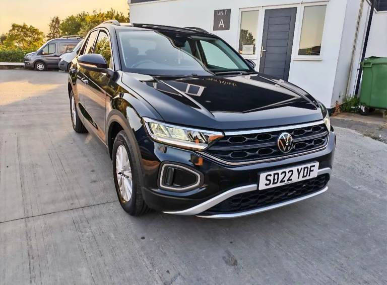 Volkswagen, T-ROC, Hatchback, 2022, Manual, 999 (cc), 5 doors